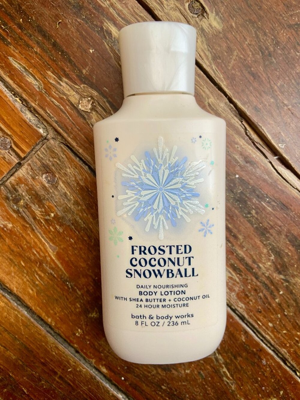 Bath & Body Works Frosted Coconut Snowball 24 Hr Moisturizer Cream Lotion 8oz
